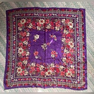 Oscar de la Renta Square Scarf Floral 100% Pure Silk Made in Japan 34X34”